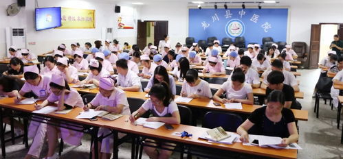 紧抓服务细节共建和谐医患——我院开展医护礼仪培训